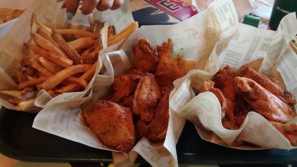 Wingstop | meal delivery | 3155 S Bascom Ave, Campbell, CA 95008, USA | 4086269464 OR +1 408-626-9464