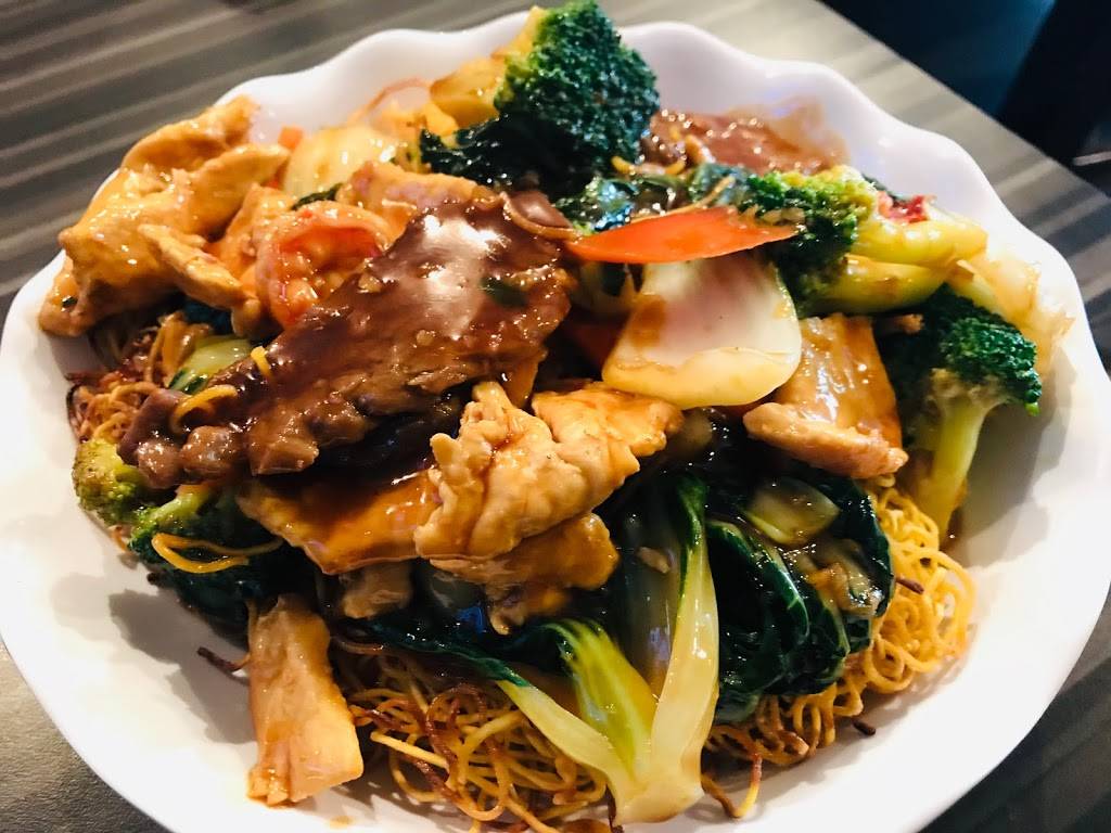 Westwood Grill Pan-Asian Cuisine | restaurant | 519 Annette St, Toronto, ON M6P 1S1, Canada | 4166048822 OR +1 416-604-8822