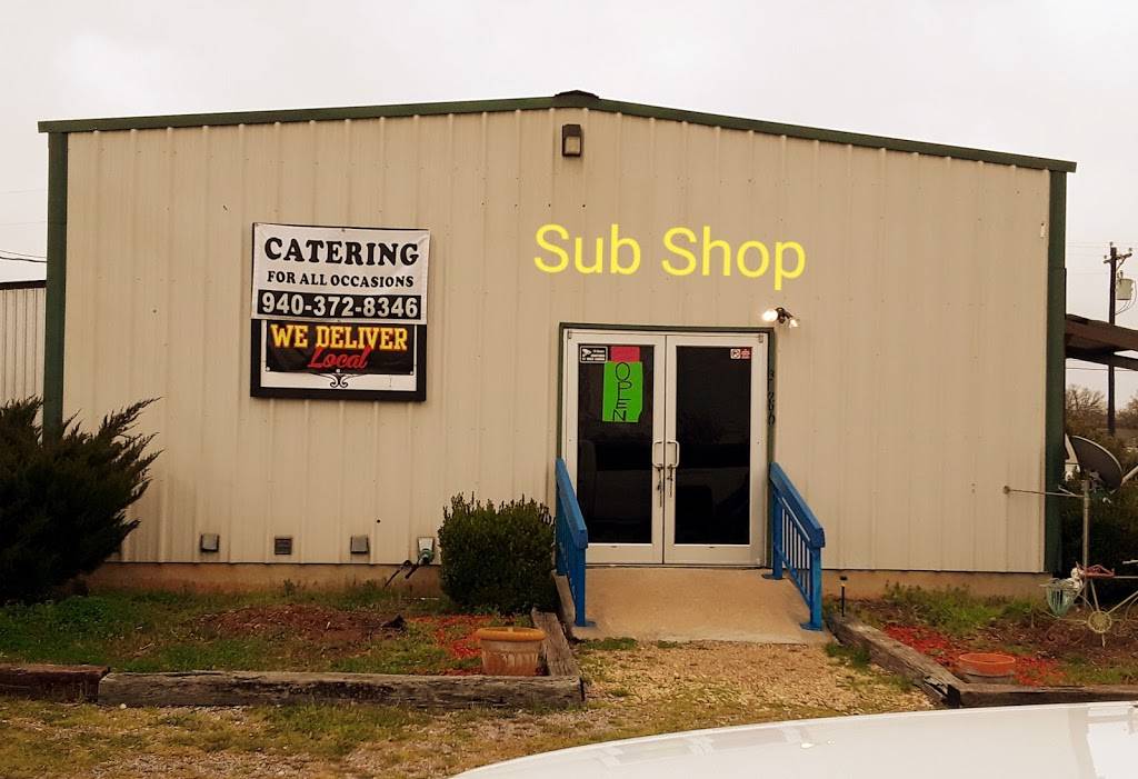 Lakeside Deli | restaurant | Gordonville, TX 76245, USA | 9403728346 OR +1 940-372-8346