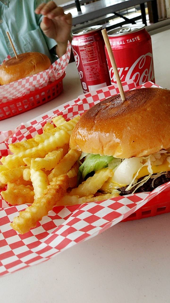 Frozen Dreams | restaurant | 6719 Westfield, San Antonio, TX 78227, USA | 2106789136 OR +1 210-678-9136