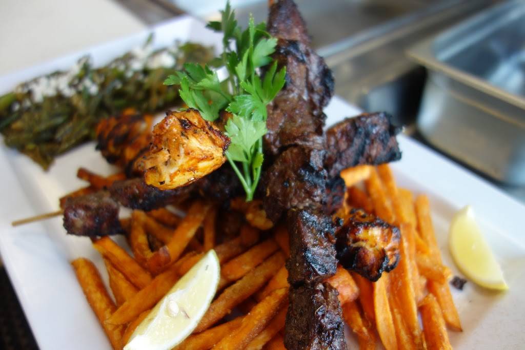 Greek On Cary | restaurant | 3107 W Cary St, Richmond, VA 23221, USA | 8042577277 OR +1 804-257-7277
