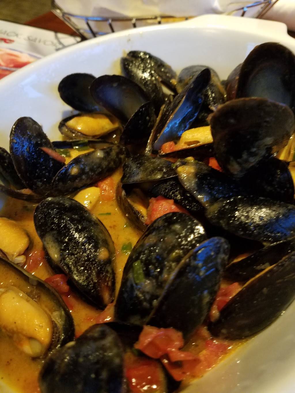 Red Lobster | restaurant | 1298 Hooper Ave, Toms River, NJ 08753, USA | 7329140183 OR +1 732-914-0183