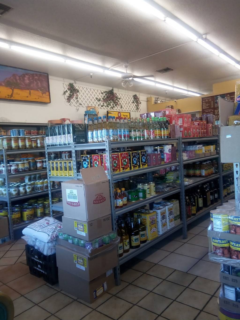 Yusefs Middle Eastern Restaurant | restaurant | 15236 N Cave Creek Rd, Phoenix, AZ 85032, USA | 6028672957 OR +1 602-867-2957