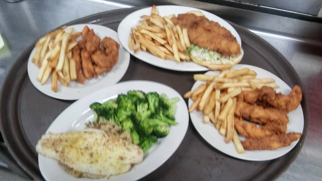 Mazzys Sports Bar & Grill (Marietta) | restaurant | 2217 Roswell Rd, Marietta, GA 30062, USA | 6782131688 OR +1 678-213-1688