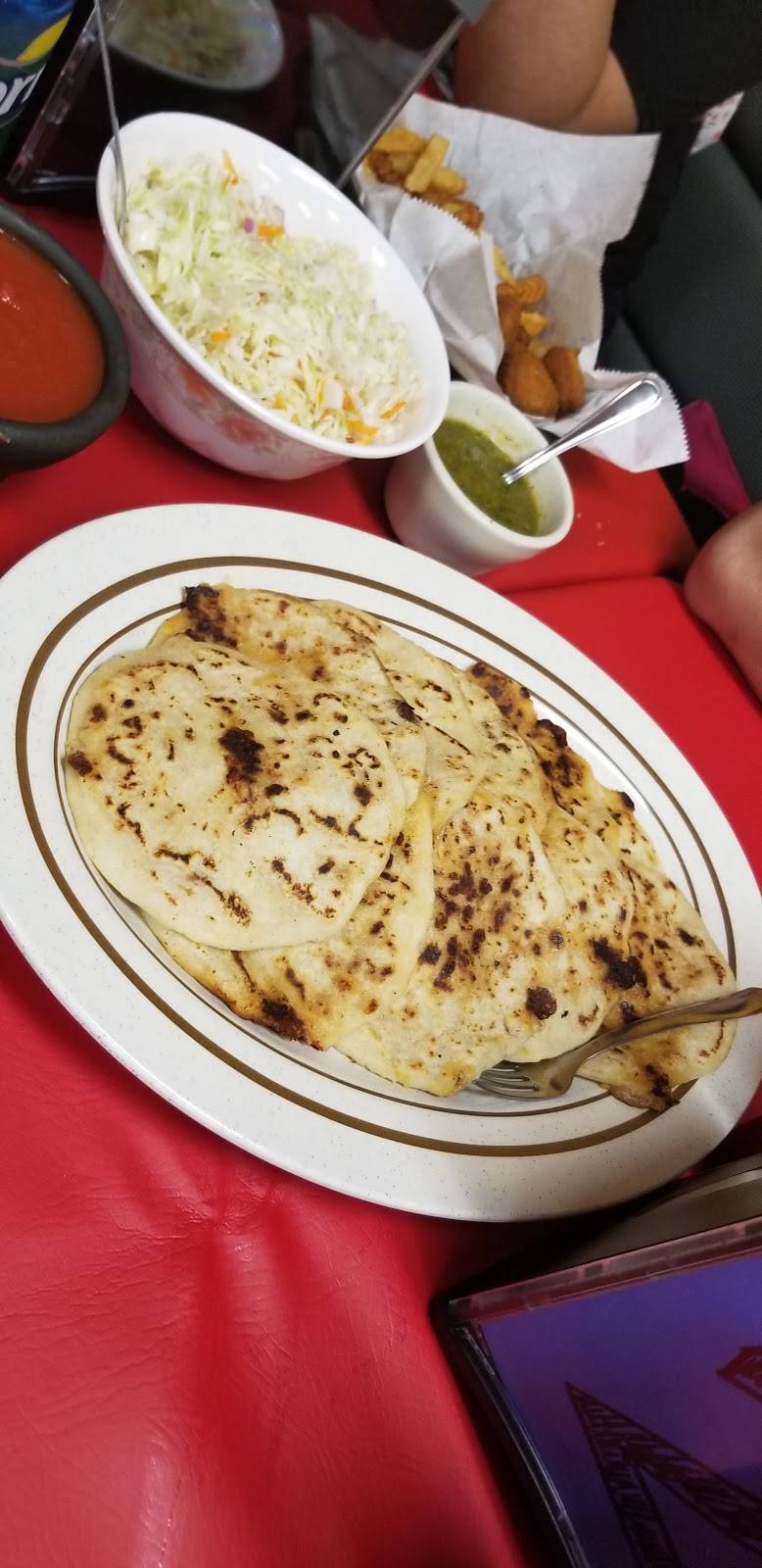 Doña Carmen Pupuseria #1 | restaurant | 1823 W Pioneer Pkwy, Arlington, TX 76013, USA | 8177953716 OR +1 817-795-3716