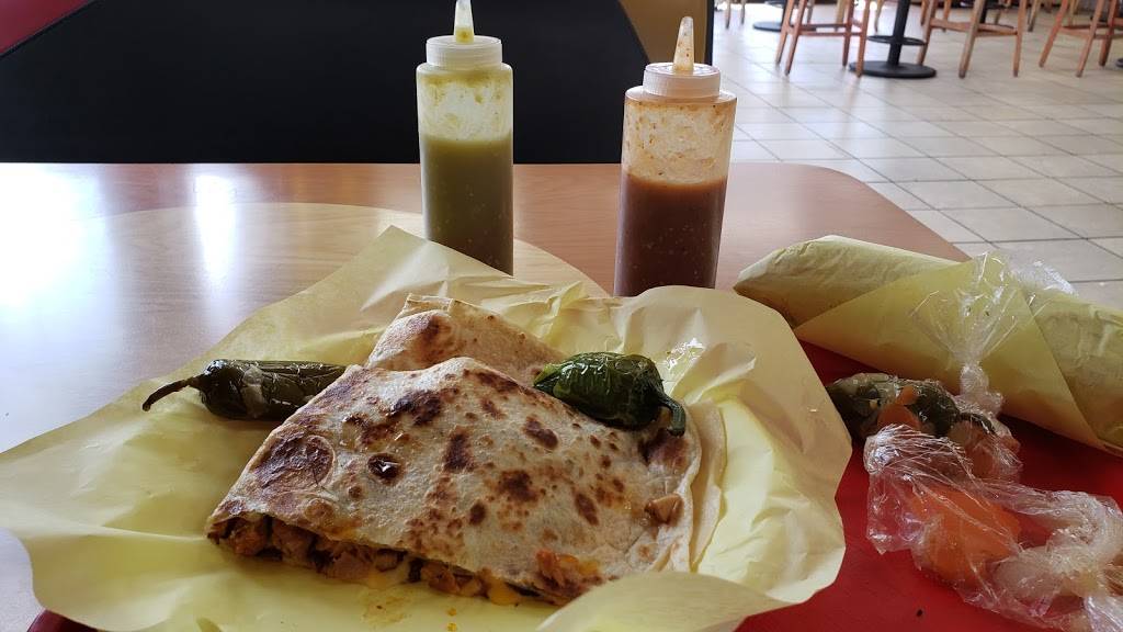 Monicas Mexican Food | restaurant | 2727 S Reservoir St, Pomona, CA 91766, USA | 9096289675 OR +1 909-628-9675