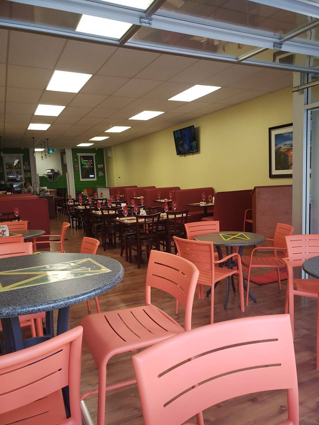 Caribbean Sizzle | restaurant | 427 George St N, Peterborough, ON K9H 3R4, Canada | 7057439320 OR +1 705-743-9320