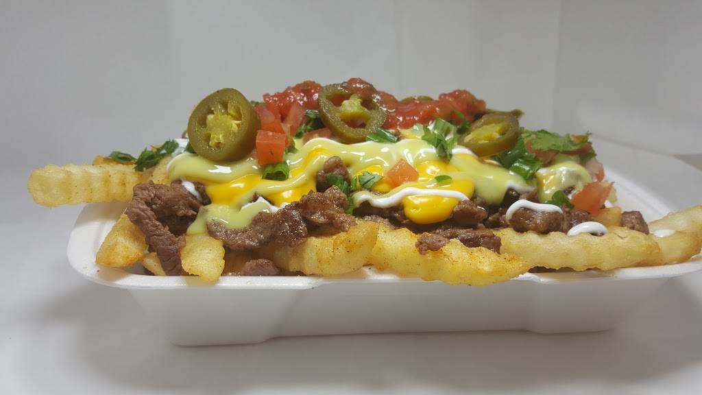 Frosty Fast & Fresh | restaurant | 3400 Chester Ave, Bakersfield, CA 93301, USA | 6613234692 OR +1 661-323-4692