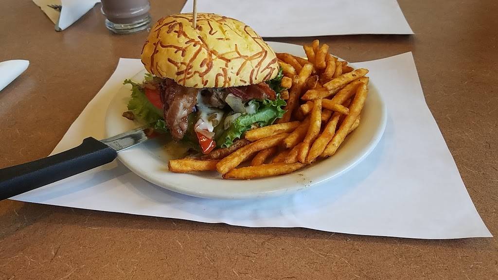 Dennys | restaurant | 20565 Eureka Rd, Taylor, MI 48180, USA | 7342811331 OR +1 734-281-1331