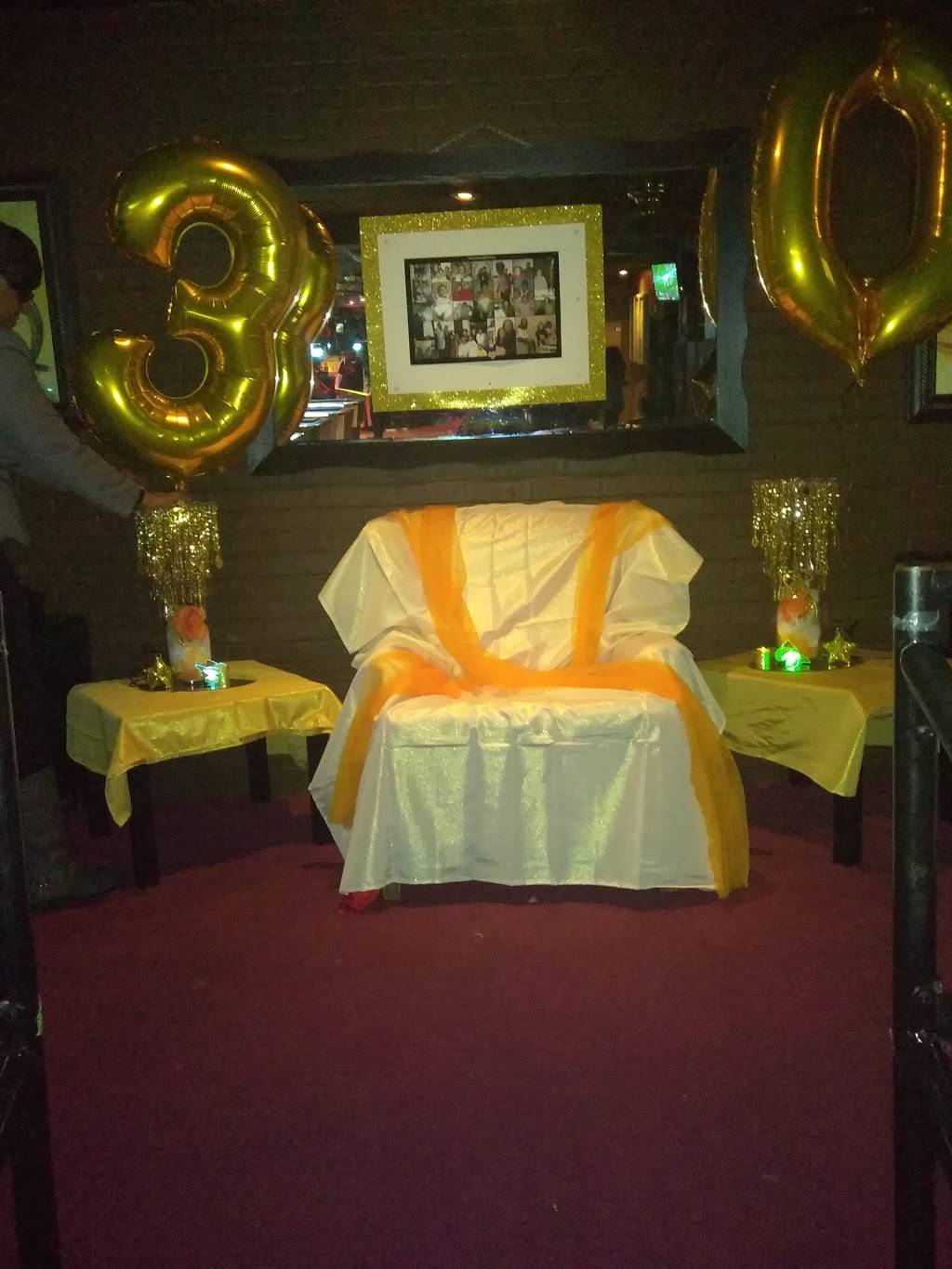 Hangar Club | restaurant | 6410 Old Branch Ave, Camp Springs, MD 20748, USA | 3014496970 OR +1 301-449-6970