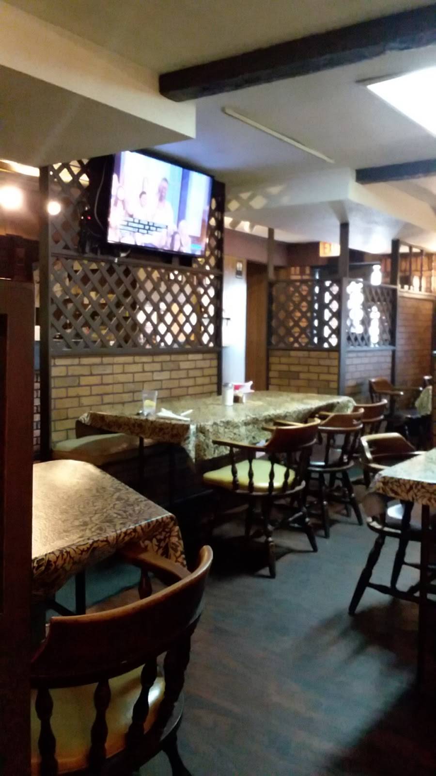 Village Towne Restaurant and Banquet Hall | restaurant | 11183 PA-61, Mt Carmel, PA 17851, USA | 5703392261 OR +1 570-339-2261