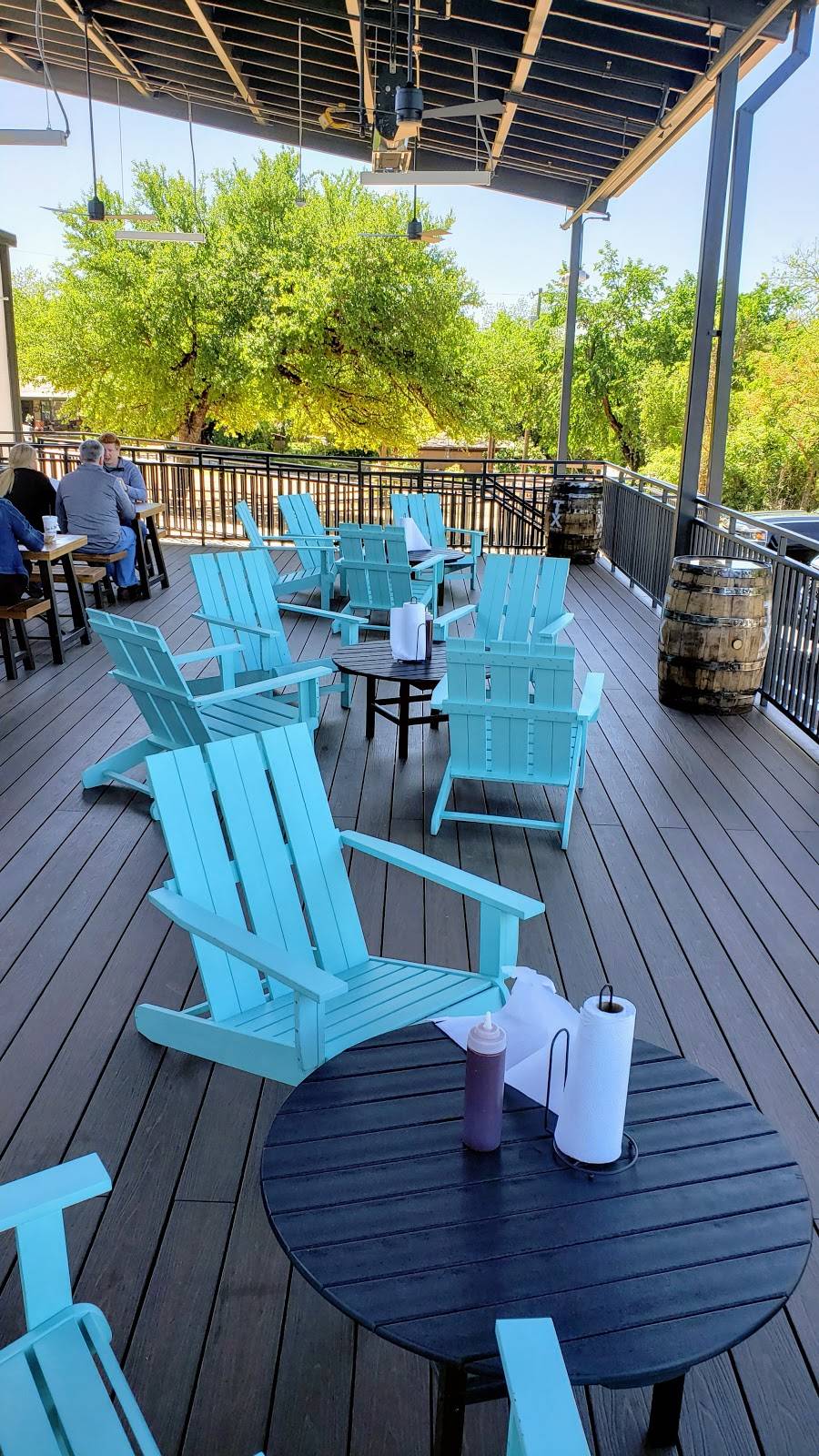 Heim Barbecue on the River | restaurant | 5333 White Settlement Rd, Fort Worth, TX 76114, USA | 6827075772 OR +1 682-707-5772