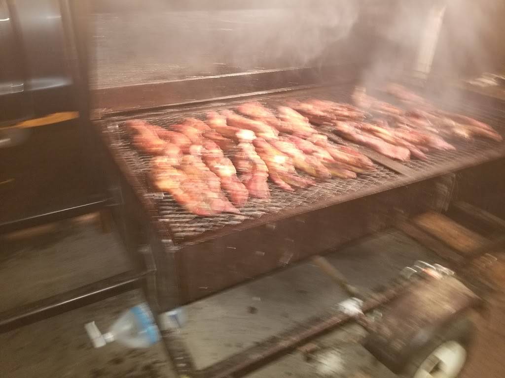 Louisville Smokers BBQ | restaurant | 1500 W Oak St, Louisville, KY 40210, USA | 5027429975 OR +1 502-742-9975