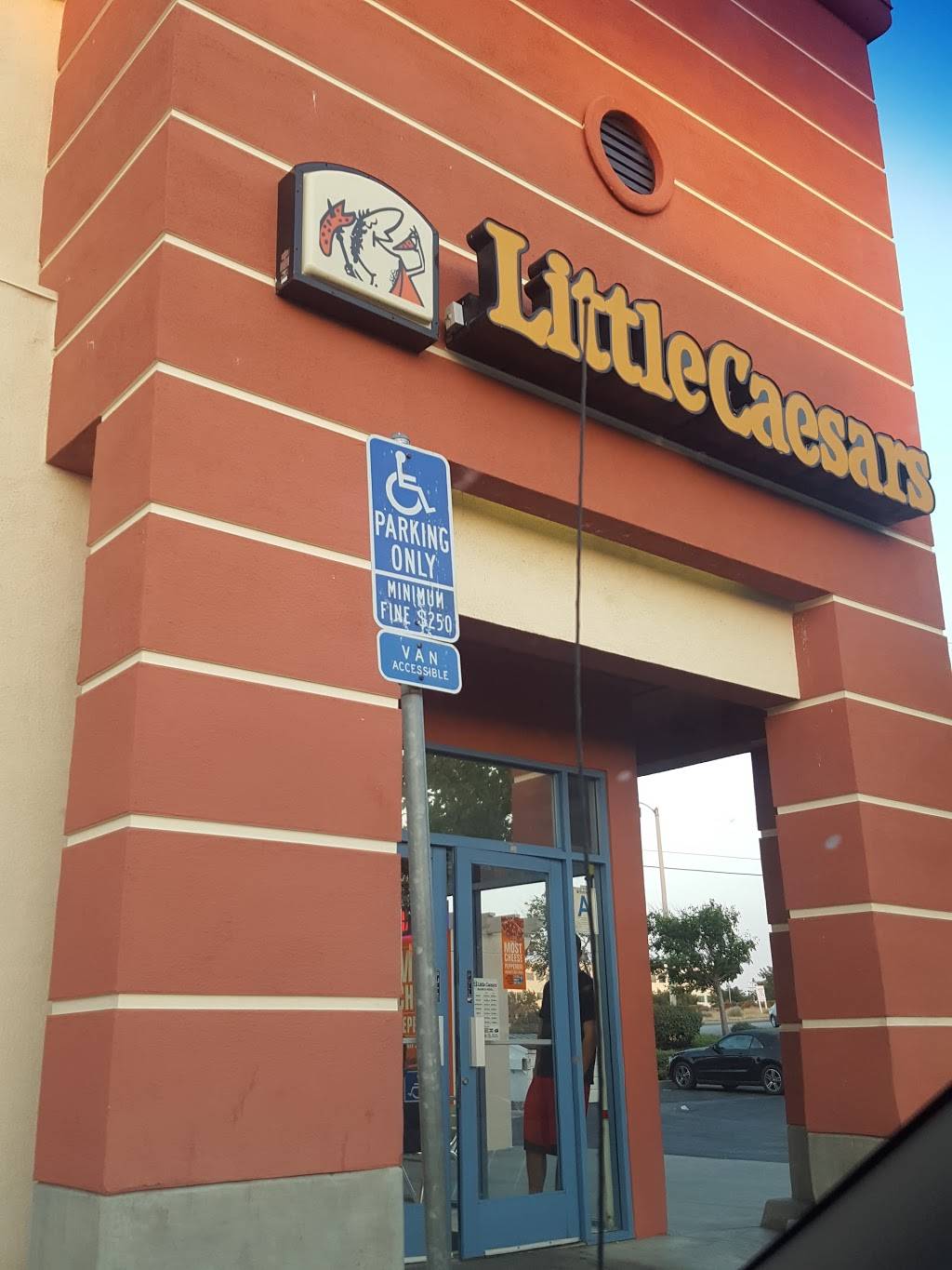 Little Caesars Pizza | meal takeaway | 38709 N, Tierra Subida Ave Suite #310, Palmdale, CA 93551, USA | 6612742233 OR +1 661-274-2233