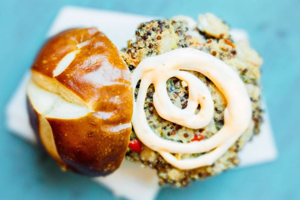 The Butchertown Social | restaurant | 1601 Story Ave, Louisville, KY 40206, USA | 5028903892 OR +1 502-890-3892