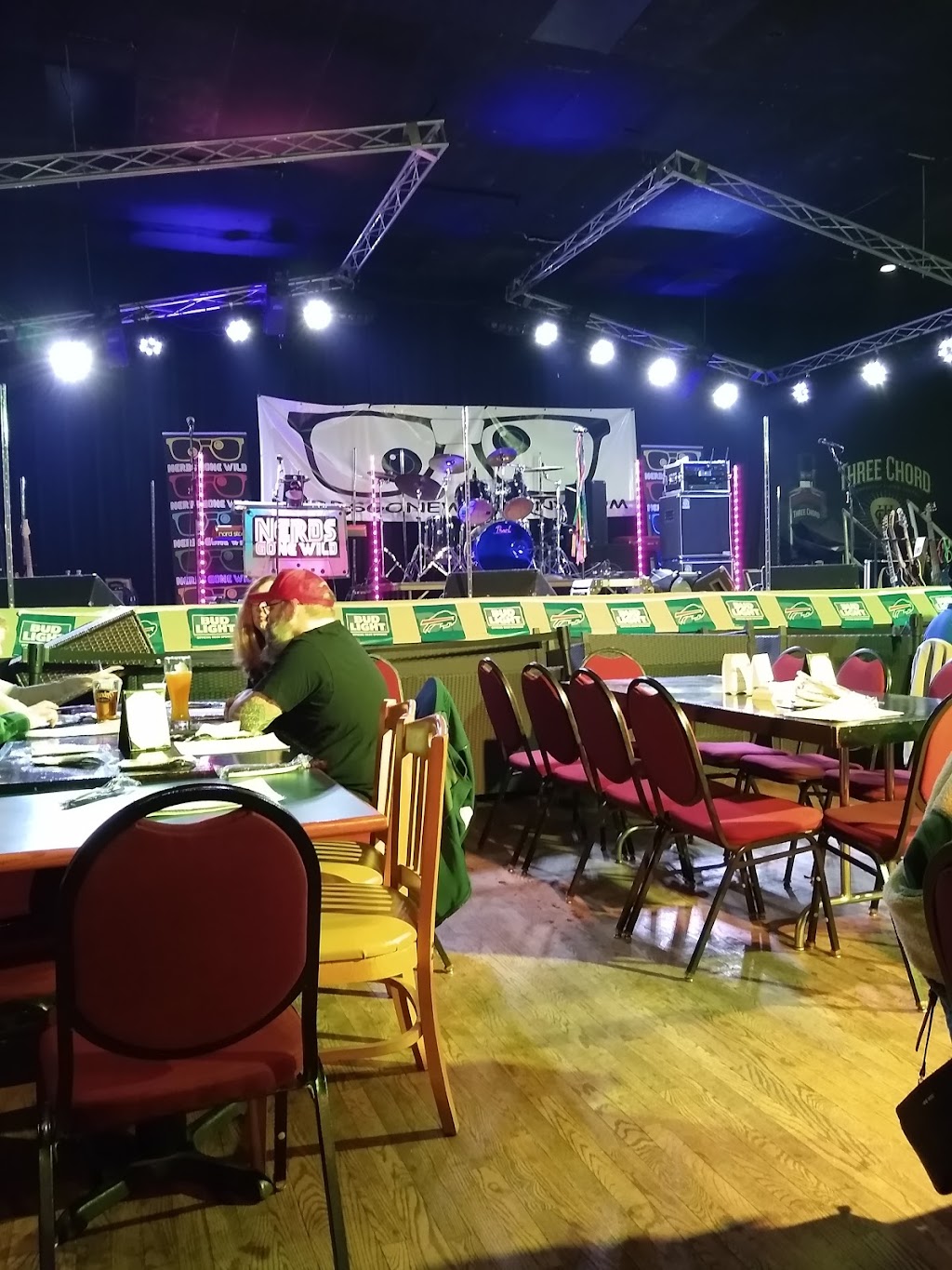 The Stage | night club | 8166 Main Street, Buffalo, NY 14221, USA | 7165689005 OR +1 716-568-9005