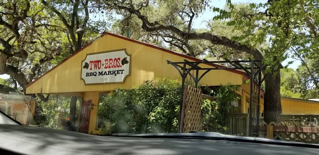 Two Bros. BBQ Market | restaurant | 12656 West Ave, San Antonio, TX 78216, USA | 2104960222 OR +1 210-496-0222