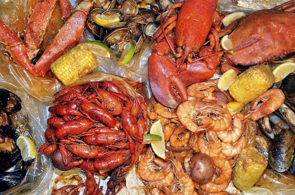 Laughing Crab - Cajun Seafood | restaurant | 7511 Youree Dr #100, Shreveport, LA 71105, USA | 3189008881 OR +1 318-900-8881