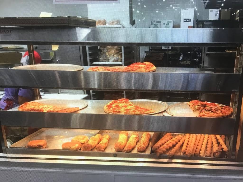 Costco Food Court | meal takeaway | 17800 Congress Ave, Boca Raton, FL 33487, USA | 5619815004 OR +1 561-981-5004