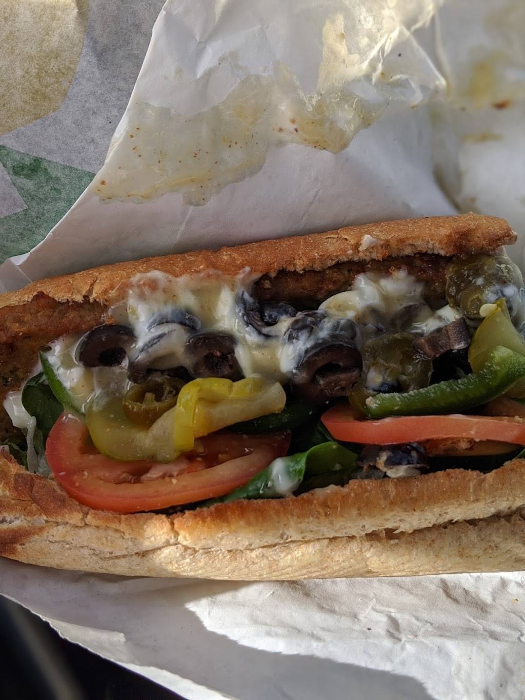 Subway | restaurant | Winchells Donuts/Subway, 600 E Warm Springs Rd #110, Las Vegas, NV 89119, USA | 7029142478 OR +1 702-914-2478