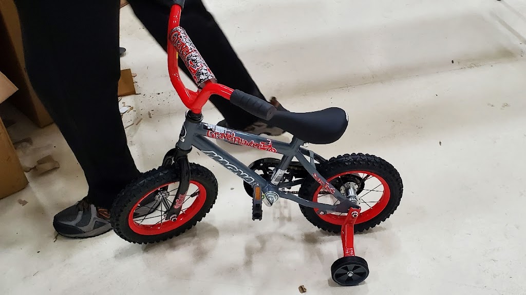 D & S Living | restaurant | 300 2nd St N, Stevens Point, WI 54481, USA | 7153152462 OR +1 715-315-2462