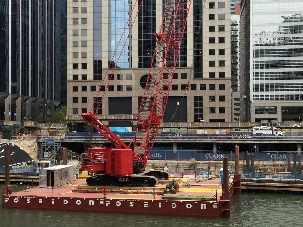 The Landing Chicago | restaurant | 100 N Riverside Plaza, Chicago, IL 60606, USA | 3125442528 OR +1 312-544-2528