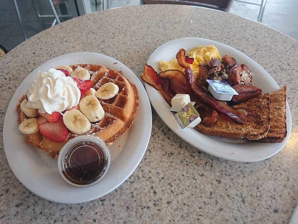 Wolfgang Puck Express | restaurant | 2570 Kalakaua Ave, Honolulu, HI 96815, USA | 8089316226 OR +1 808-931-6226