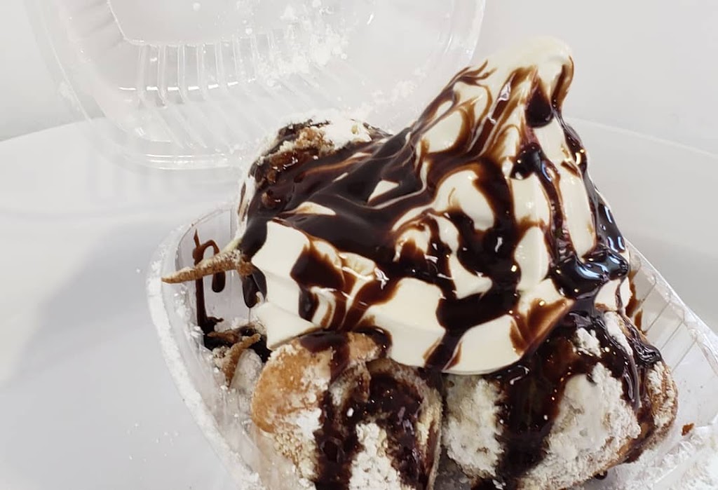 Siddiqs Water Ice Chester | restaurant | 720 W 9th St, Chester, PA 19013, USA | 2154106513 OR +1 215-410-6513