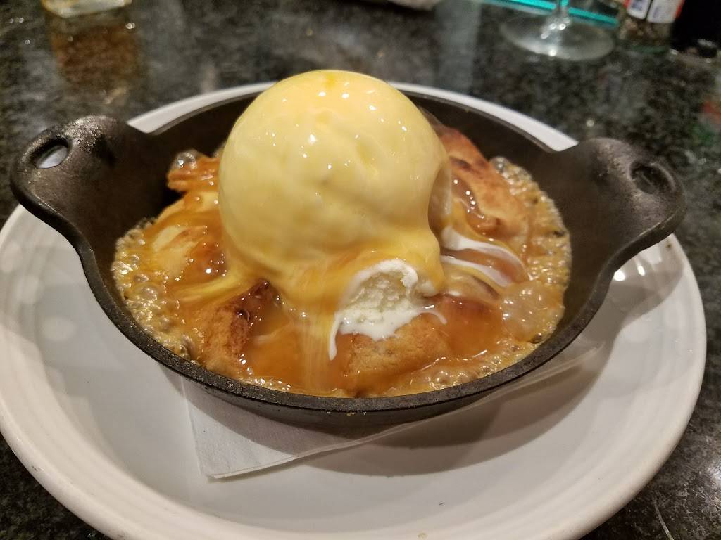 Carrabbas Italian Grill | restaurant | 739 Lynnhaven Pkwy #100, Virginia Beach, VA 23452, USA | 7576310856 OR +1 757-631-0856