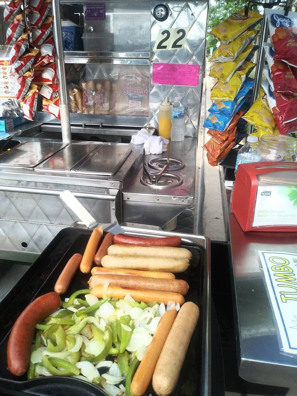 Mr. & Mrs. Hotdog stand | meal takeaway | 801 W Washington St, Indianapolis, IN 46204, USA | 3174130483 OR +1 317-413-0483