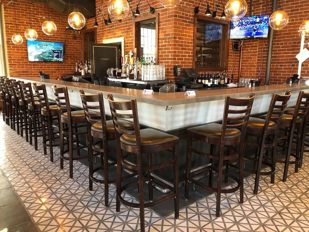 Food Works | restaurant | 205 Manufacturers Rd, Chattanooga, TN 37405, USA | 4237527487 OR +1 423-752-7487