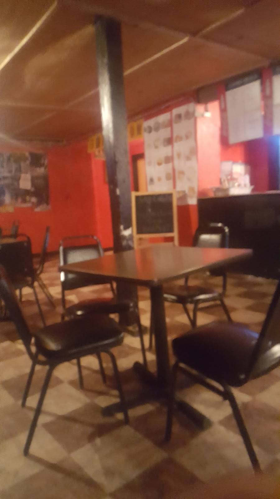 Log Cabin | restaurant | 2459 Dalview St, Houston, TX 77091, USA | 7139572396 OR +1 713-957-2396