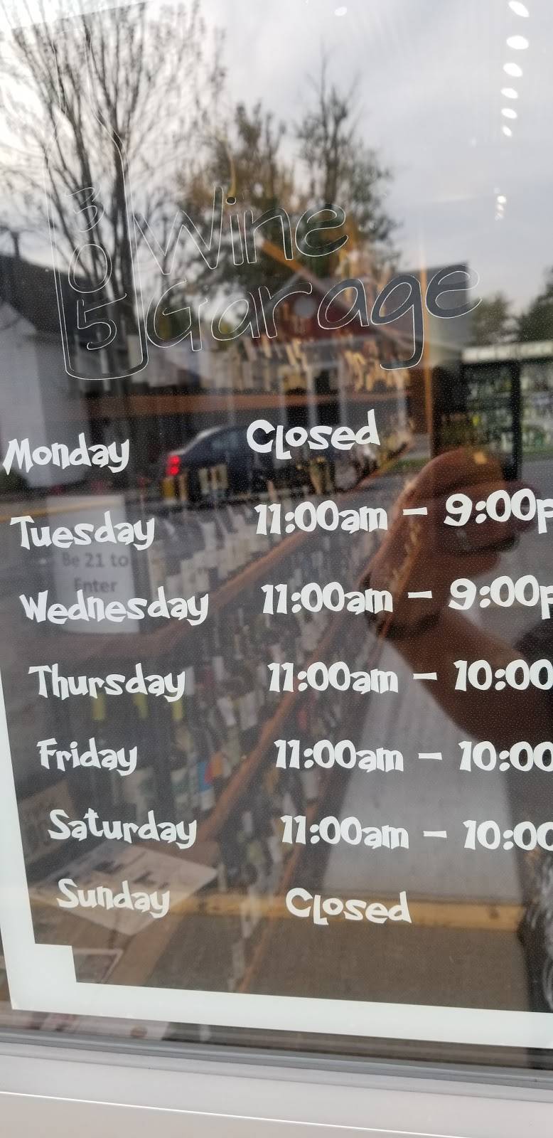 305 Wine Garage Inc | restaurant | 305 S Main St suite a, Fortville, IN 46040, USA | 3177474775 OR +1 317-747-4775