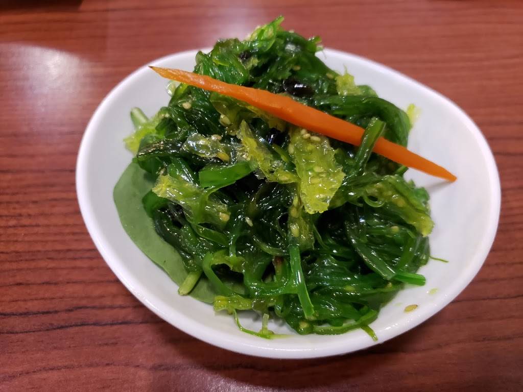 Sushi Roll Land | restaurant | 12959 Peyton Dr b, Chino Hills, CA 91709, USA | 9096284700 OR +1 909-628-4700