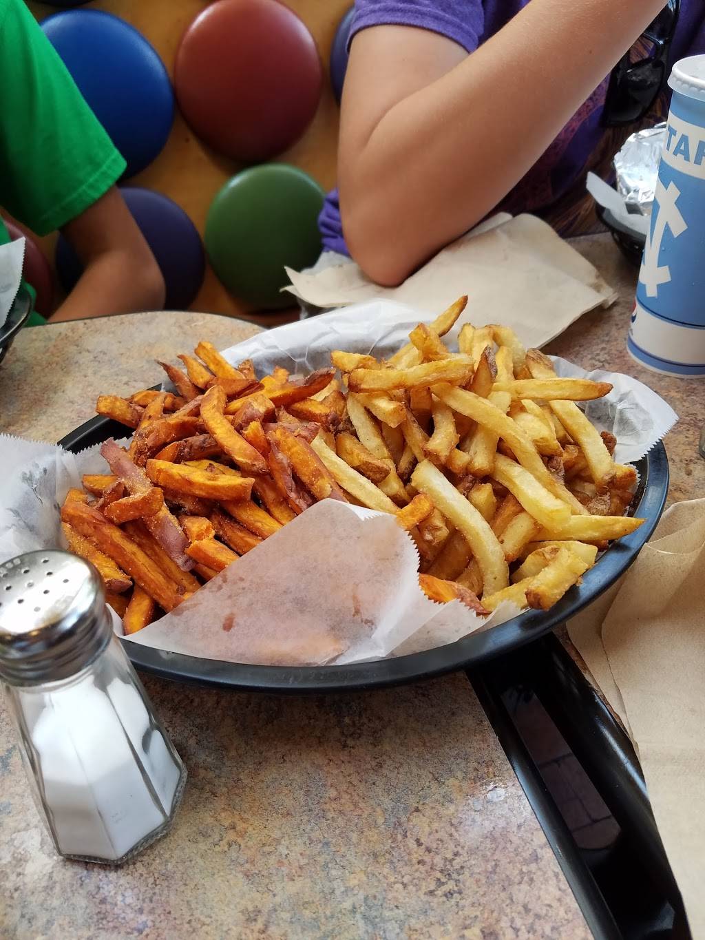 Buns | restaurant | 107 N Columbia St, Chapel Hill, NC 27514, USA | 9192404746 OR +1 919-240-4746