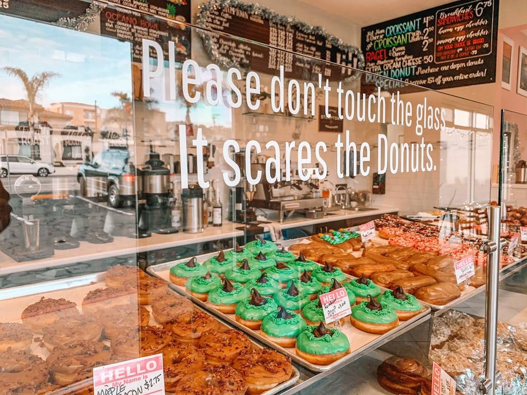 Surfside Donuts and Coffee | bakery | 603 Dolliver St, Pismo Beach, CA 93449, USA | 8052956069 OR +1 805-295-6069