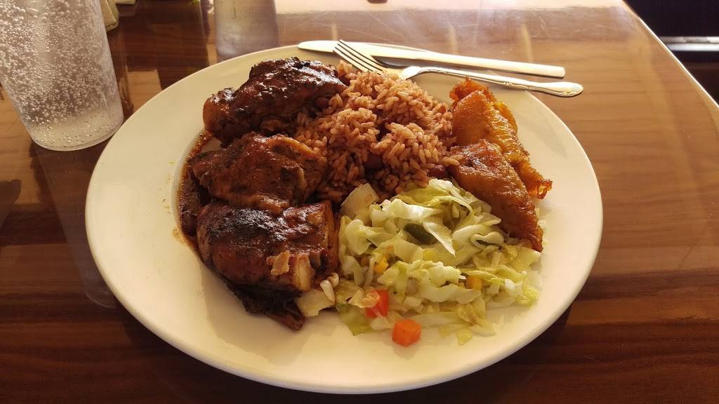 Kool Runnings Jamaican Restaurant | restaurant | 5450 Peachtree Pkwy, Peachtree Corners, GA 30092, USA | 7704410207 OR +1 770-441-0207