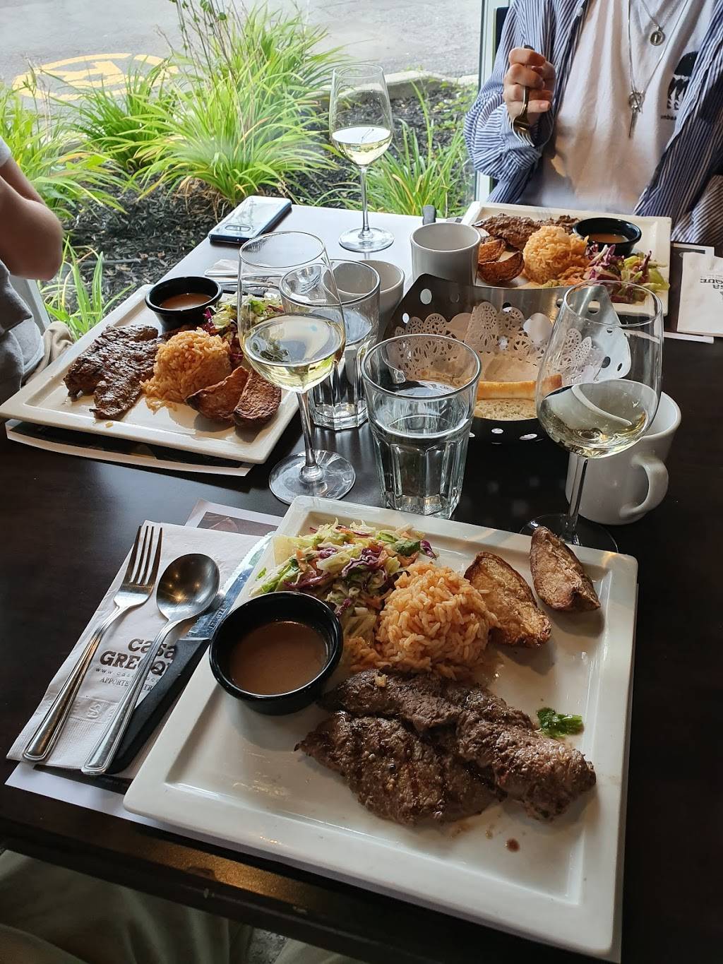 Casa Grecque | restaurant | 3500 Boulevard Sainte-Anne, Québec, QC G1E 3L7, Canada | 4186612002 OR +1 418-661-2002