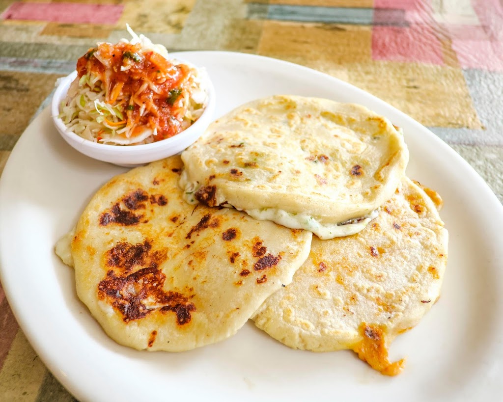 La Casa de Las Pupusas #2 | restaurant | 69 N Willow St Suite A, Fellsmere, FL 32948, USA | 7725715580 OR +1 772-571-5580