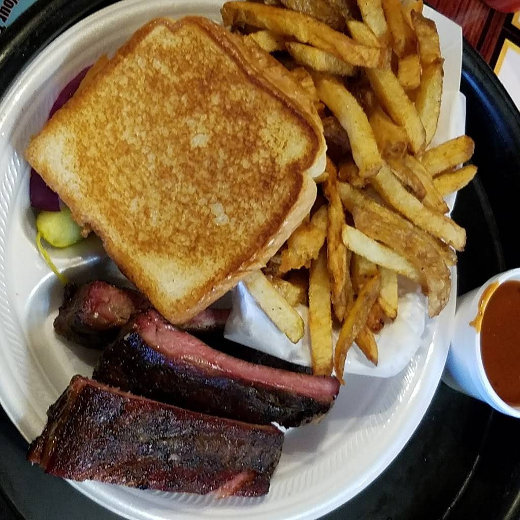 Texas Pit BBQ | restaurant | 324 S Saginaw Blvd, Saginaw, TX 76179, USA | 8178470400 OR +1 817-847-0400