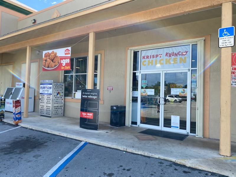 Krispy Krunchy Chicken @ Green Line Marketplace | meal takeaway | 810 S Dixie Hwy, Lantana, FL 33462, USA | 5612820533 OR +1 561-282-0533