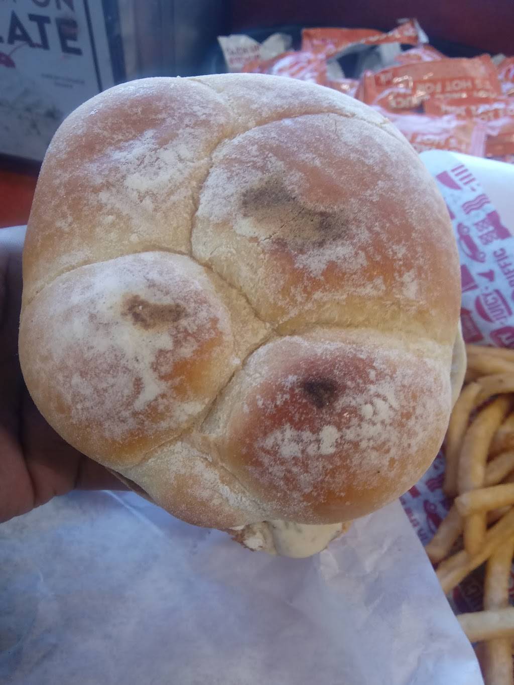 Jack in the Box | restaurant | 486 Broadway, Chula Vista, CA 91910, USA | 6194278530 OR +1 619-427-8530