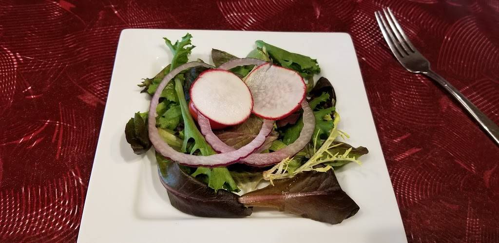 Lucianos Ristoranti | restaurant | 103 W Ludington Ave, Ludington, MI 49431, USA | 2318432244 OR +1 231-843-2244