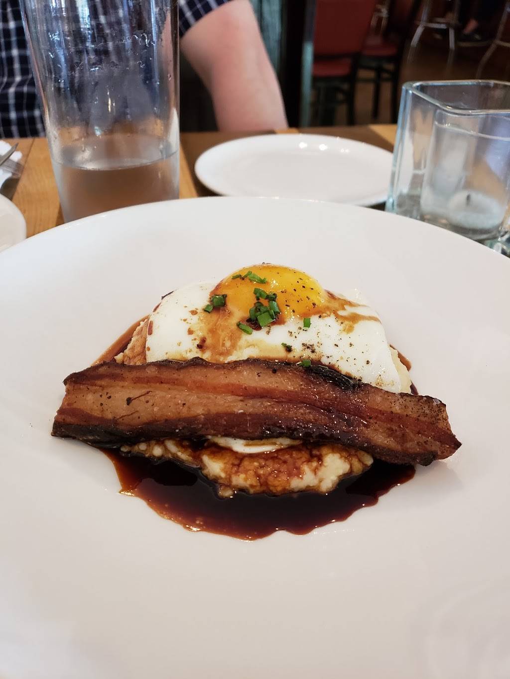 Rx Restaurant and Bar | restaurant | 421 Castle St, Wilmington, NC 28401, USA | 9103993080 OR +1 910-399-3080