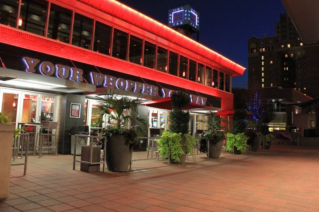 Burger King | restaurant | 1350 Walnut St, Kansas City, MO 64106, USA | 8163949539 OR +1 816-394-9539