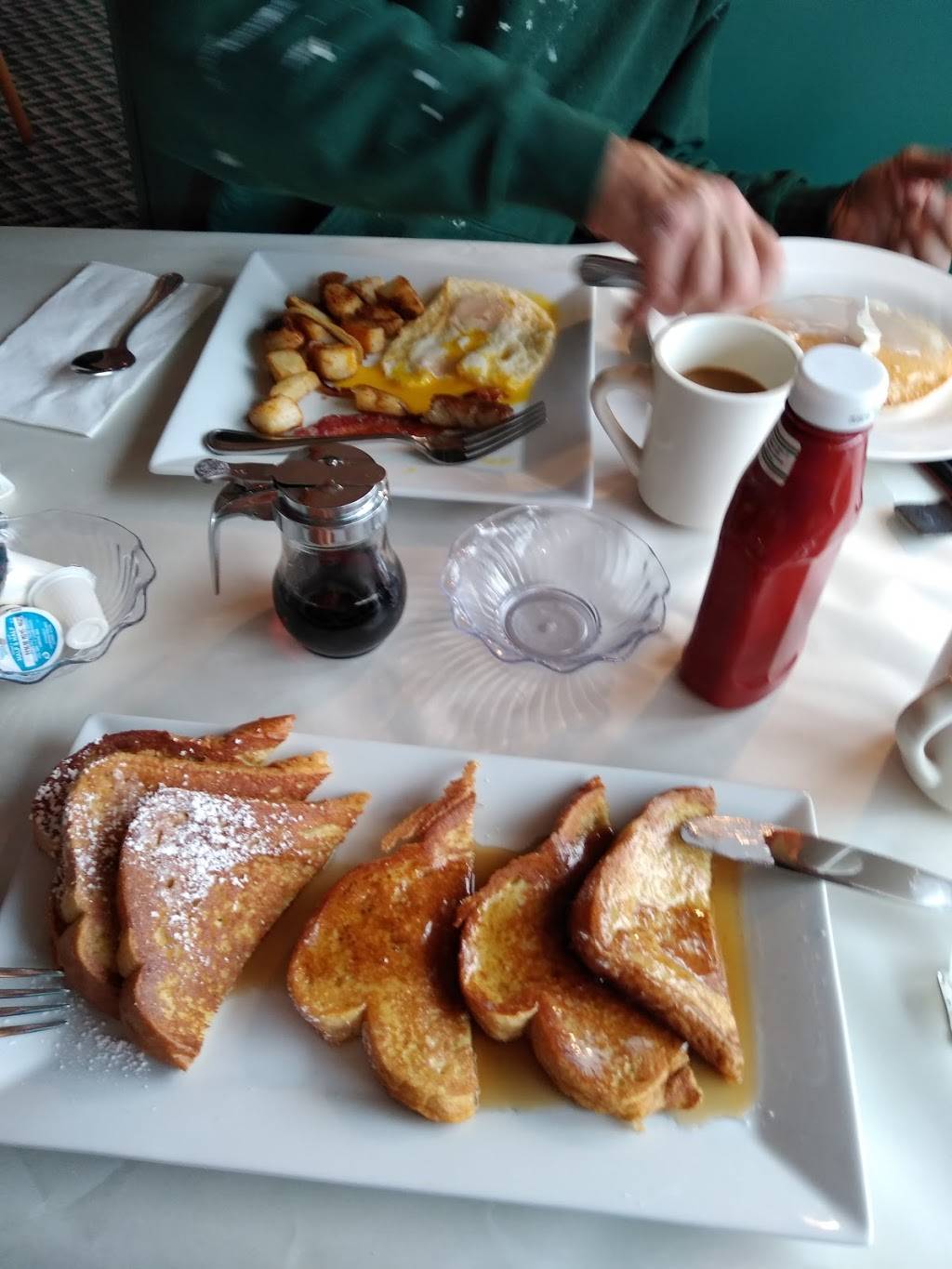 Grand Cafe | restaurant | 80 MA-28, West Yarmouth, MA 02673, USA | 7744706563 OR +1 774-470-6563