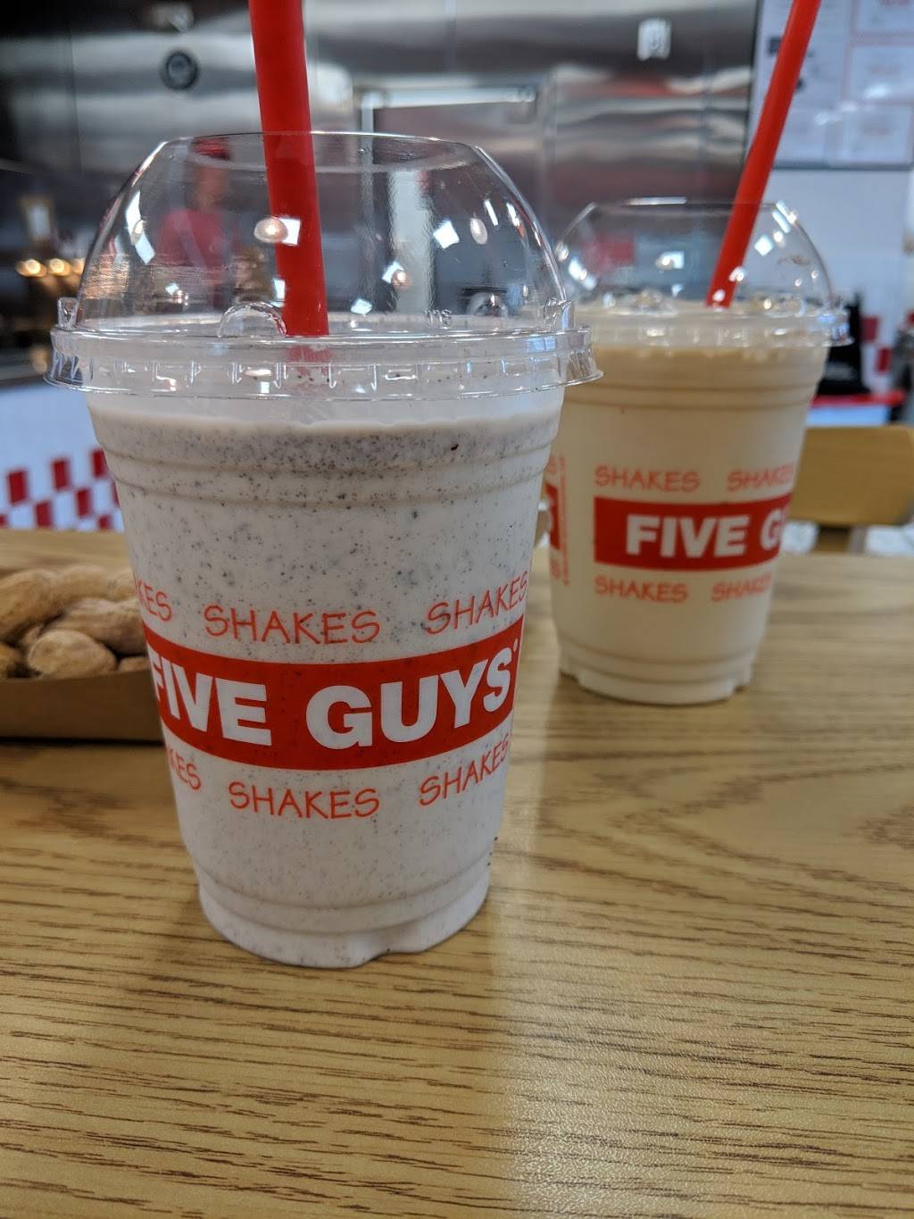 Five Guys | meal takeaway | 190 Alamo Plaza, Alamo, CA 94507, USA | 9253623375 OR +1 925-362-3375