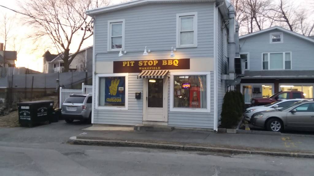 Pitstop BBQ Wakefield | restaurant | 10 Vernon St, Wakefield, MA 01880, USA | 7816218403 OR +1 781-621-8403