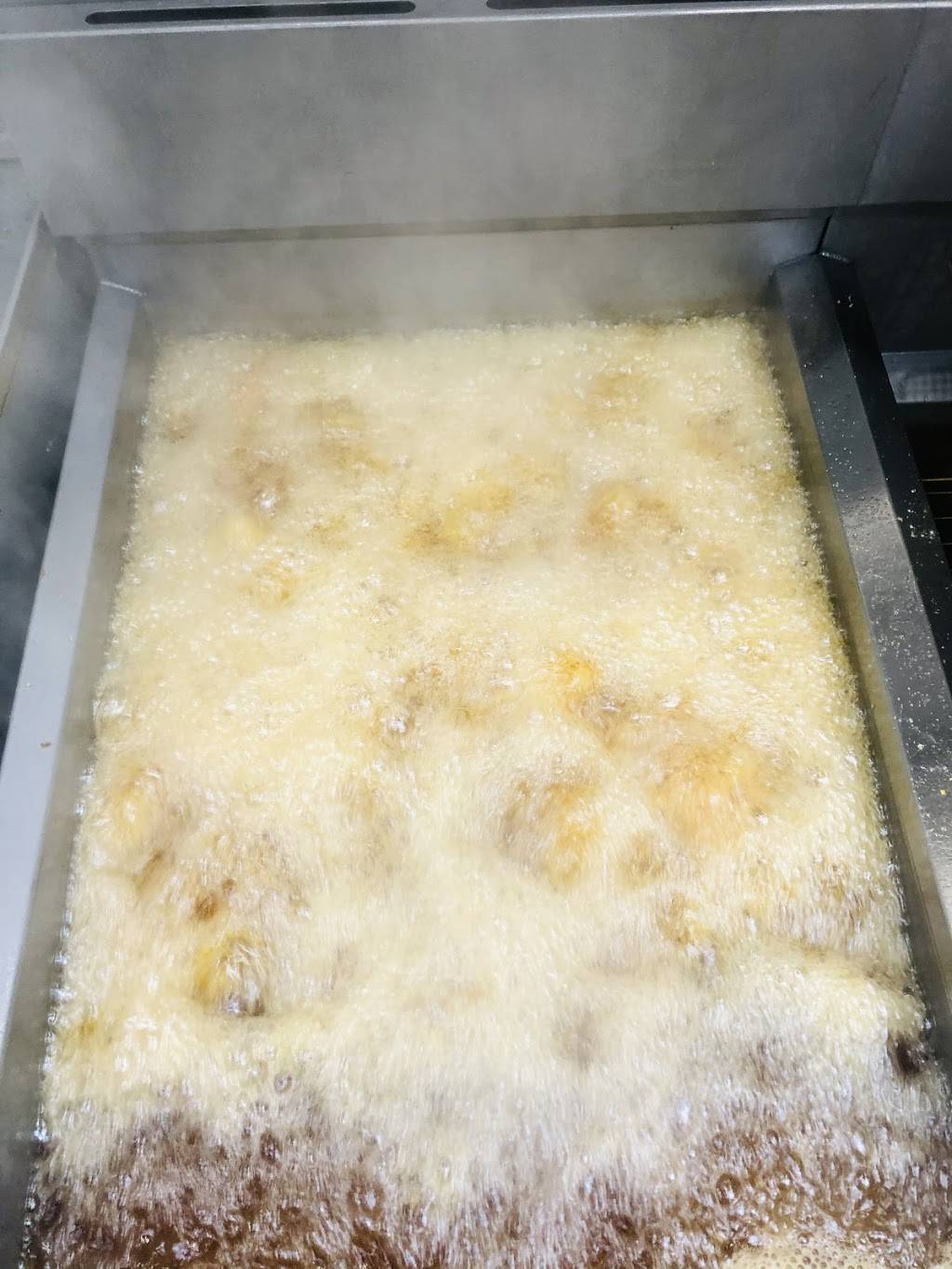 Bob Fish & Chicken | meal takeaway | 501 E Michigan Ave, Ypsilanti, MI 48198, USA | 7344835227 OR +1 734-483-5227