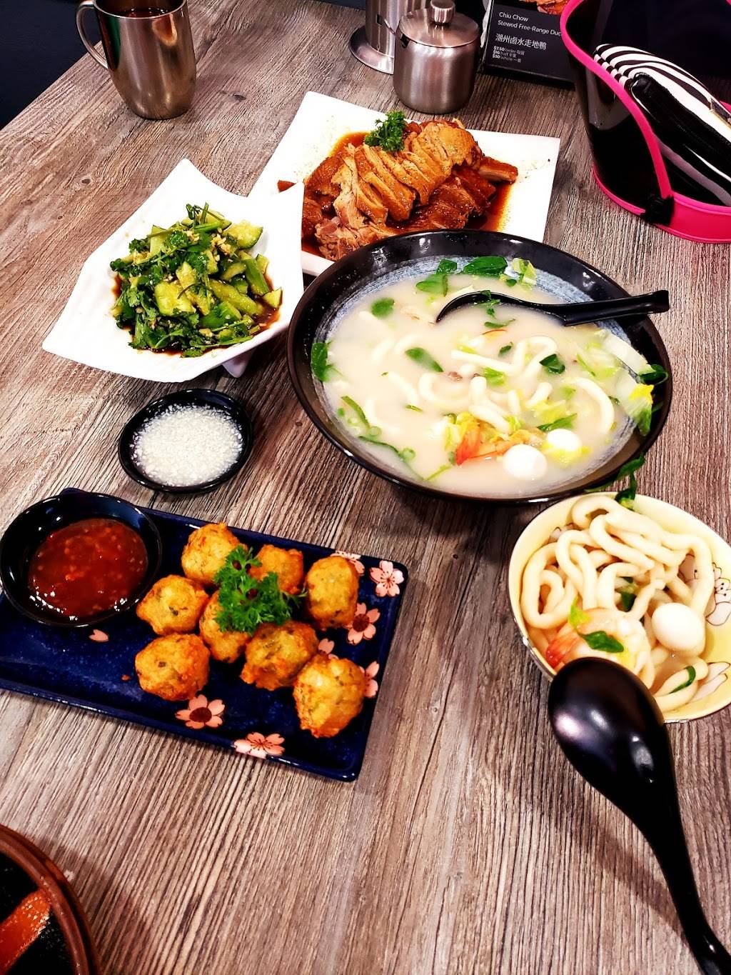 Noodles & Things | restaurant | 447 Broadway, Millbrae, CA 94030, USA | 6506517105 OR +1 650-651-7105